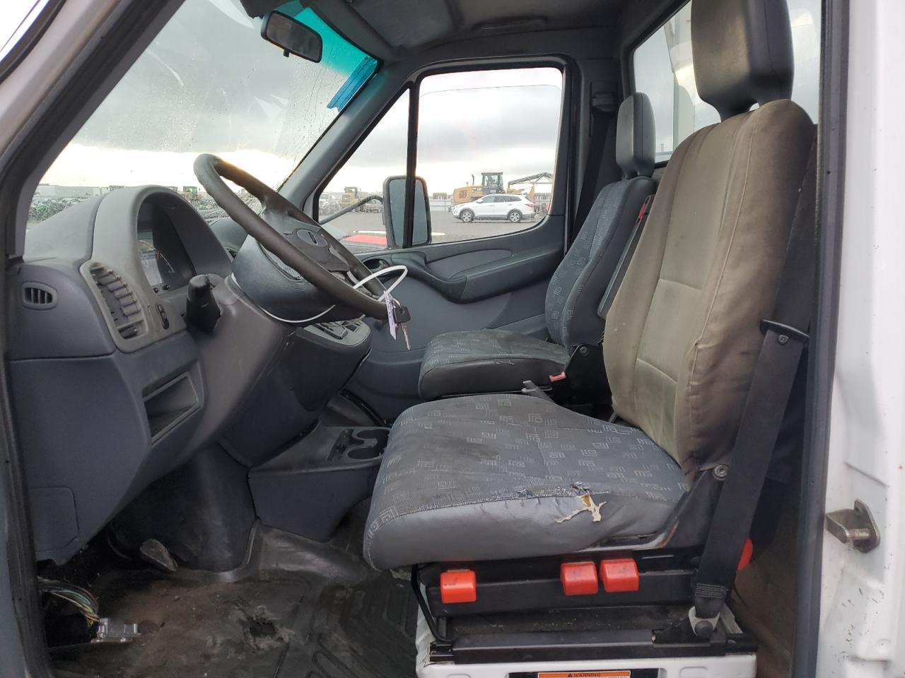 2005 Dodge Sprinter 2 VIN: WDXPD644255778497 Lot: 91708265