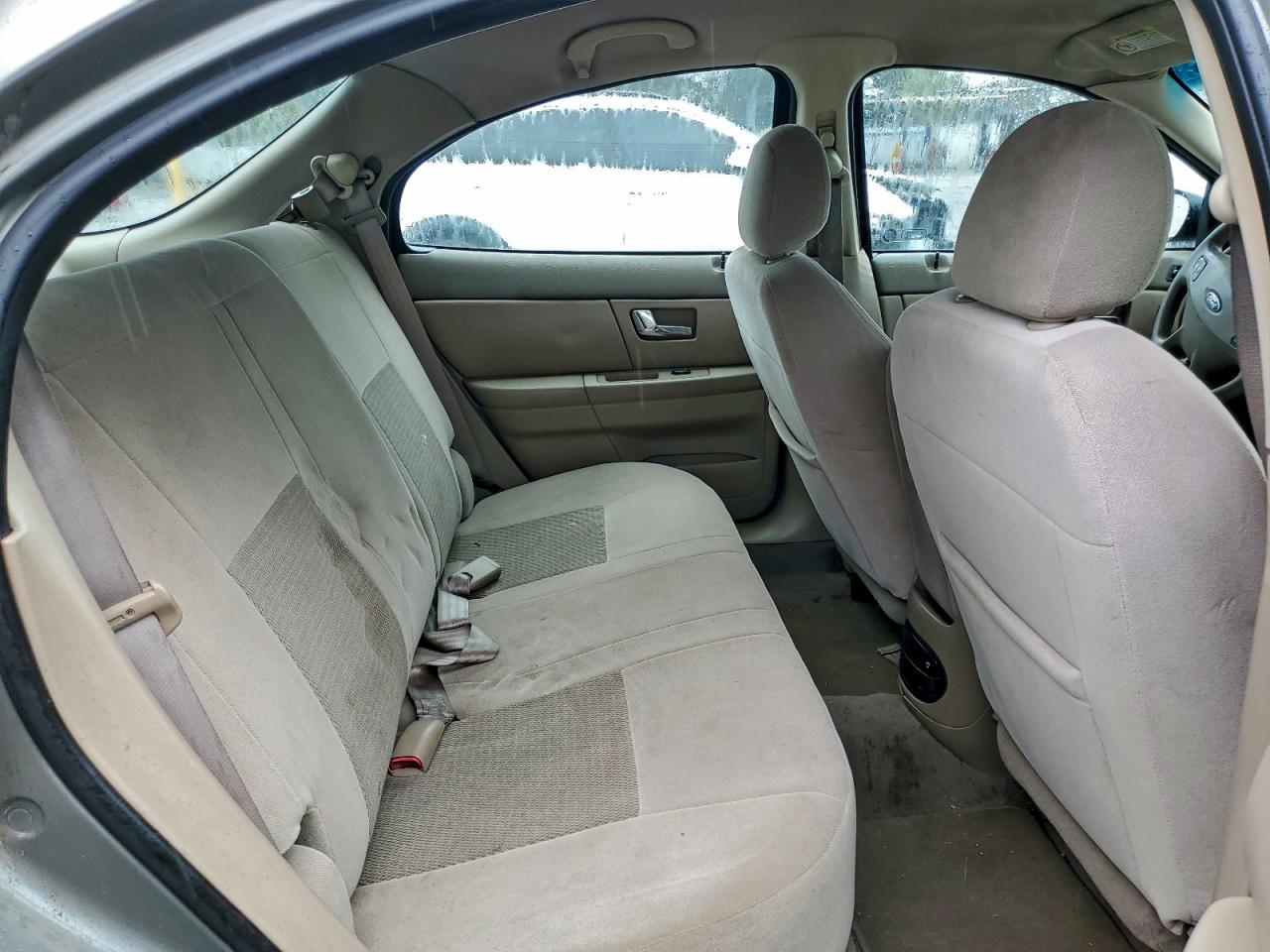 2003 Ford Taurus Se VIN: 1FAFP58UX3A175211 Lot: 93692265