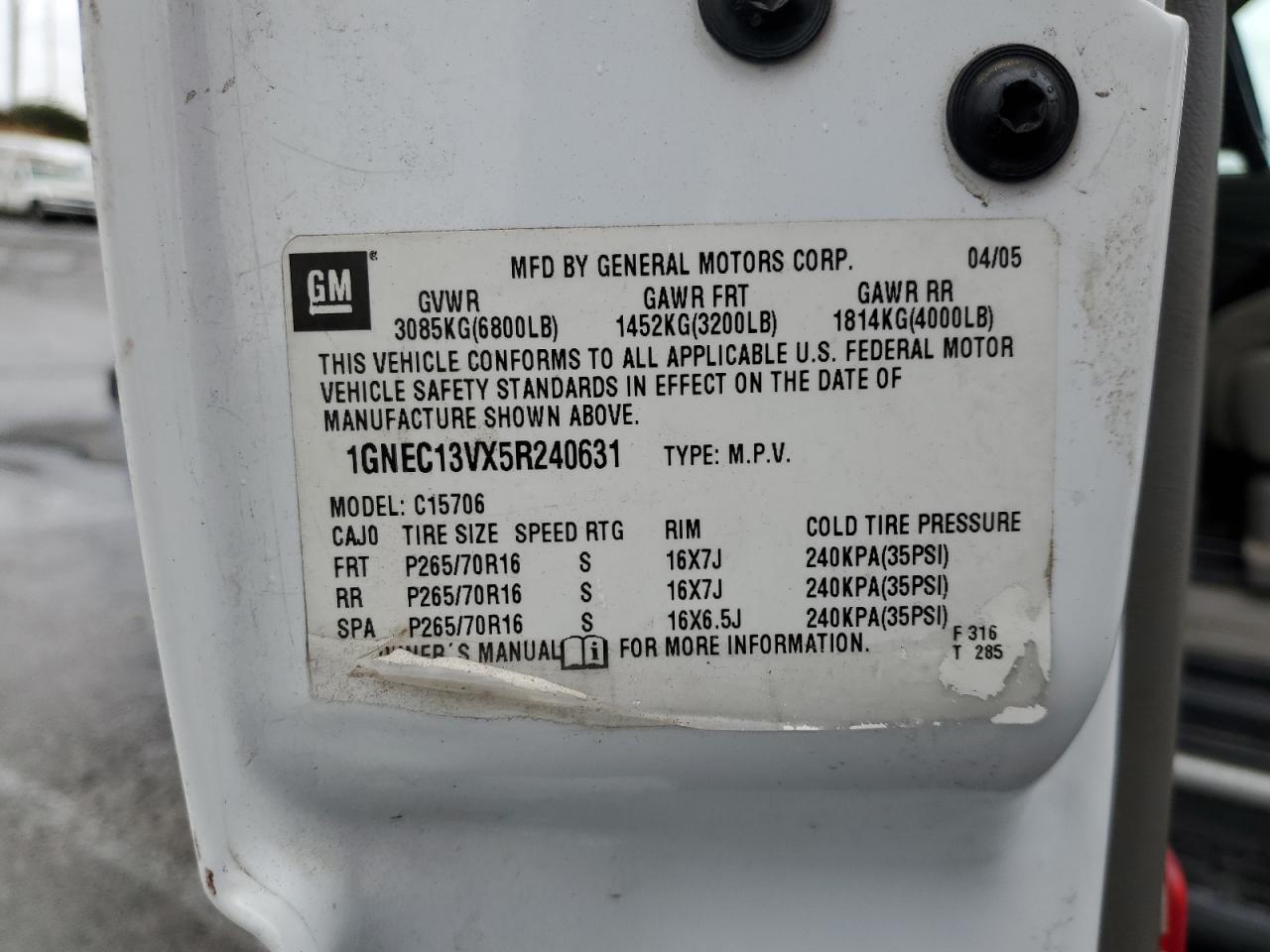 2005 Chevrolet Tahoe C1500 VIN: 1GNEC13VX5R240631 Lot: 93112275