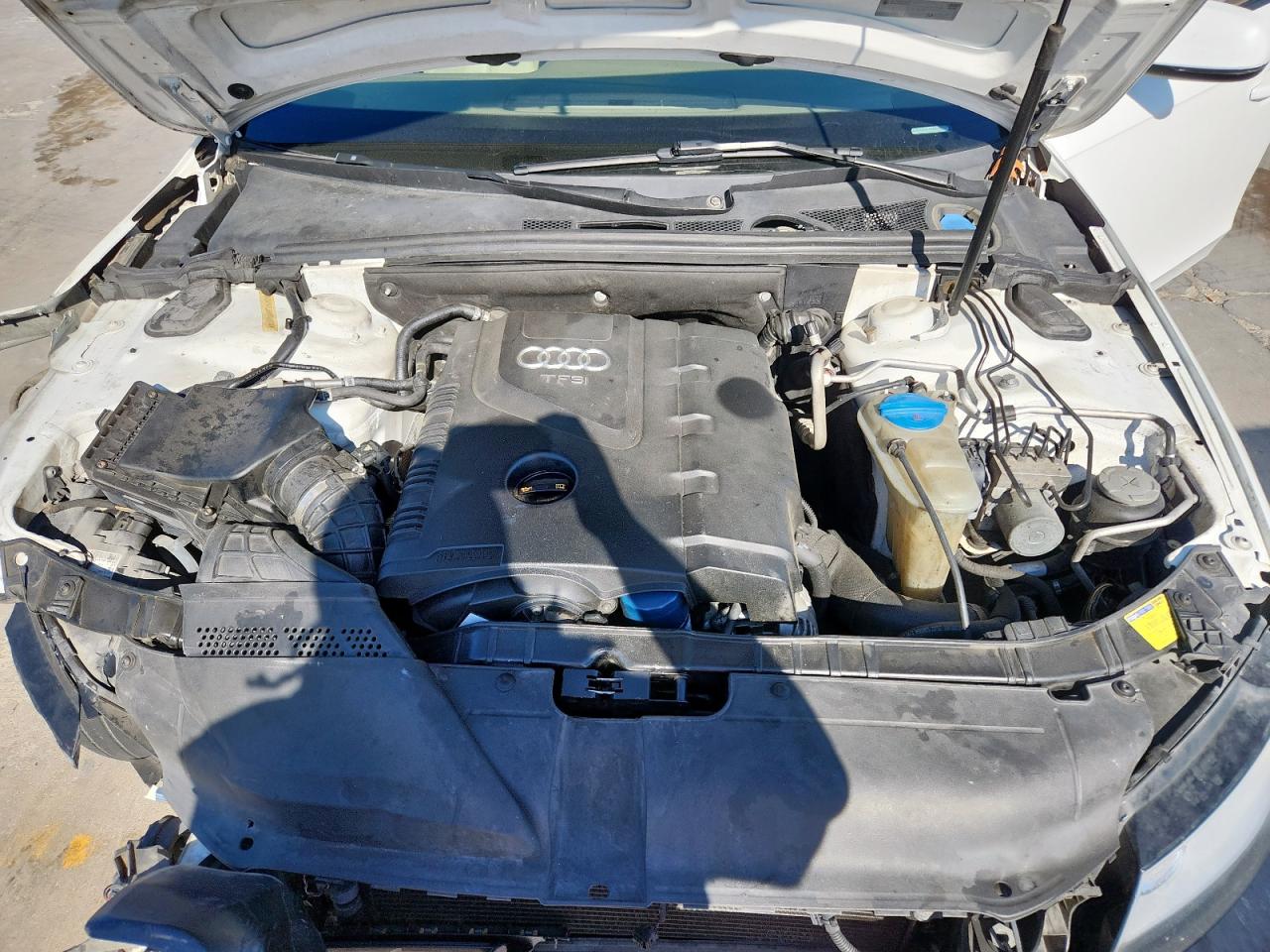 2010 Audi A4 Premium VIN: WAUAFAFL5AN049674 Lot: 92611035