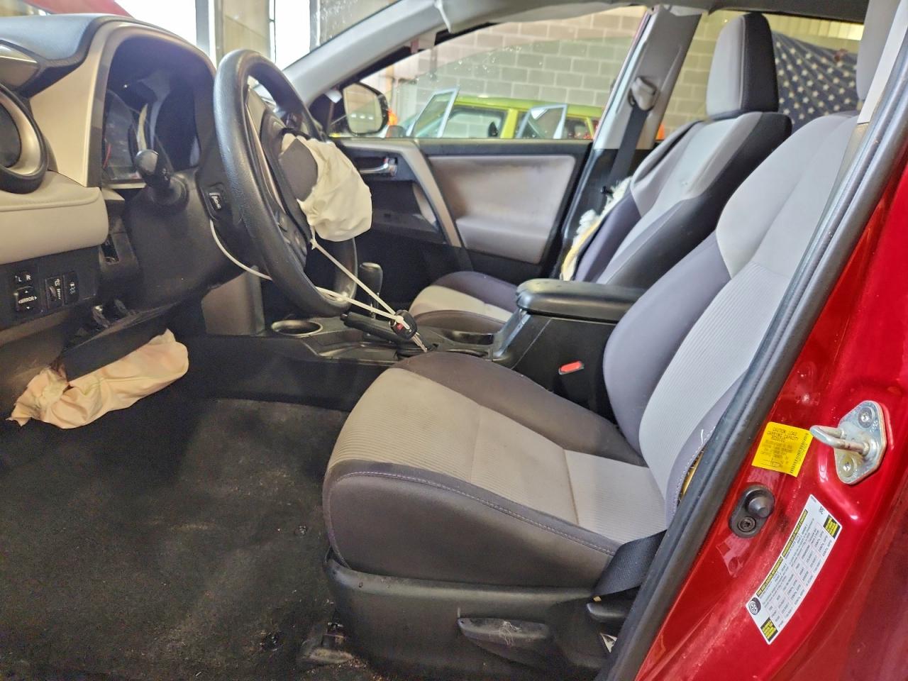 2015 Toyota Rav4 Xle VIN: 2T3WFREV0FW219224 Lot: 93363195