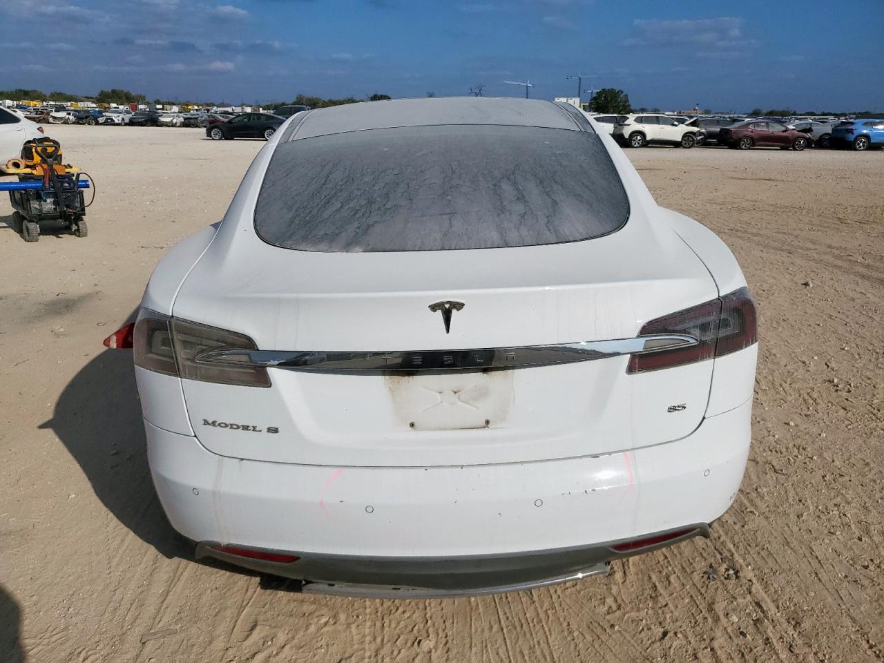 2014 Tesla Model S VIN: 5YJSA1H19EFP30717 Lot: 93514665