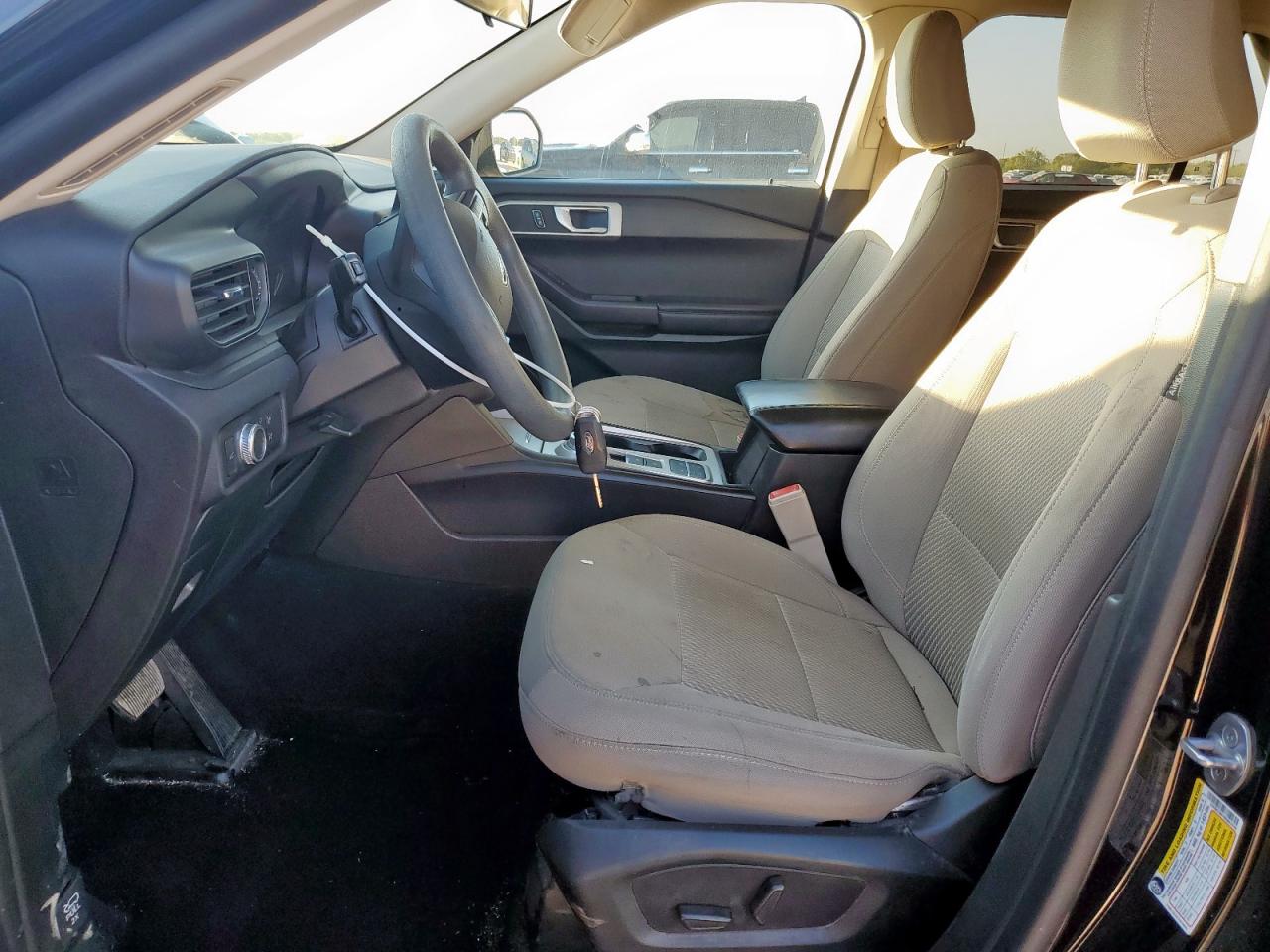 2021 Ford Explorer VIN: 1FMSK7BH7MGB01639 Lot: 92593865