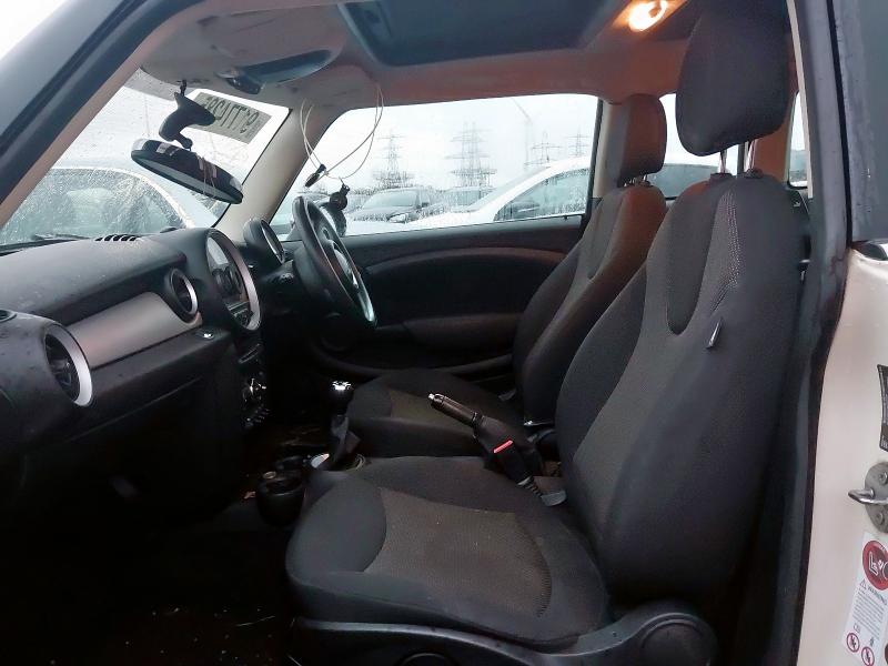 2013 MINI CLUBMAN 1.6 COOPER 5DR