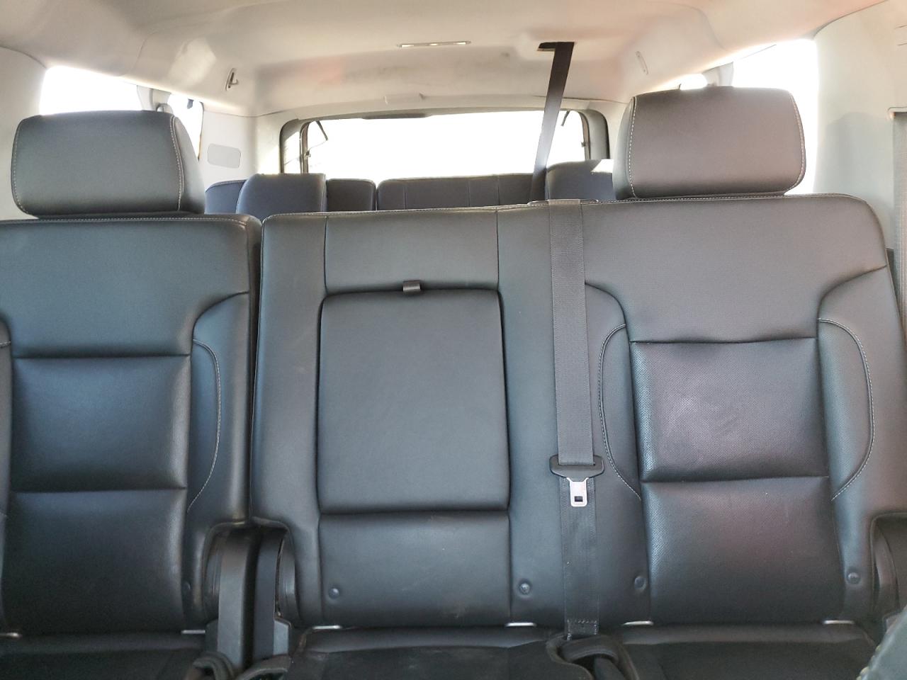 2019 GMC Yukon Xl K1500 Slt VIN: 1GKS2GKC5KR271142 Lot: 92246915