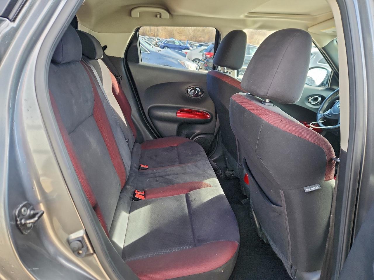 2013 Nissan Juke S VIN: JN8AF5MV3DT205083 Lot: 94313305