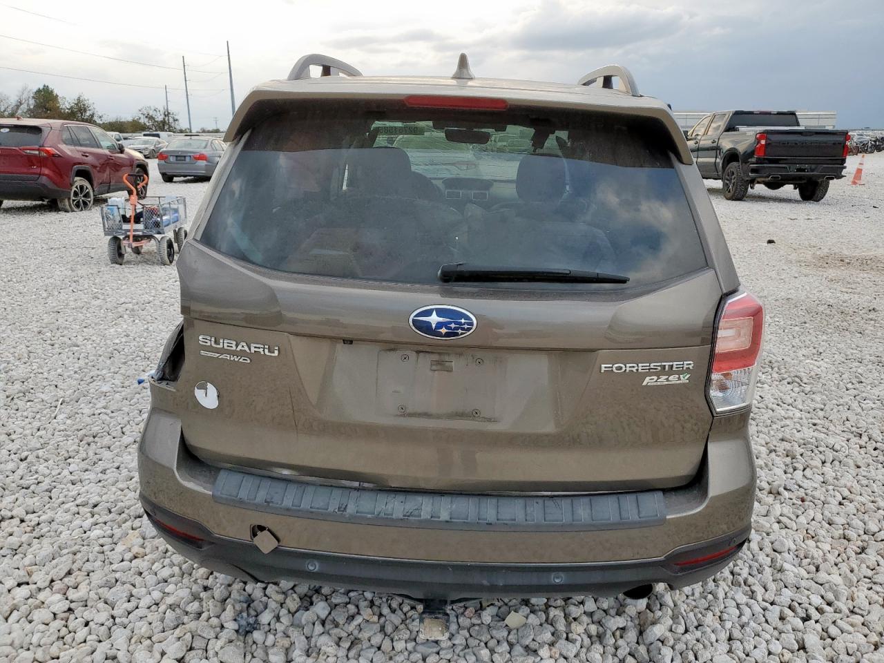 2017 Subaru Forester 2.5I Touring VIN: JF2SJAWC5HH423829 Lot: 92751585