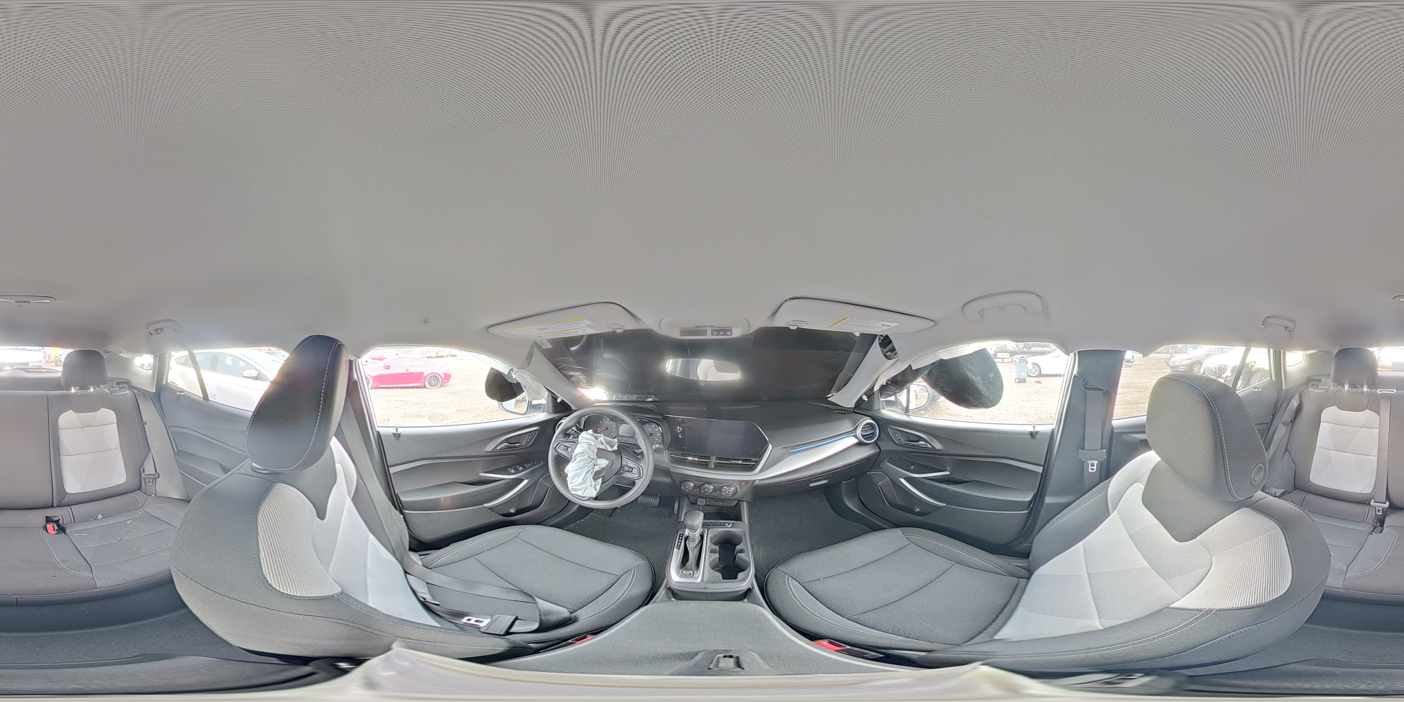 2025 Chevrolet Trax Ls VIN: KL77LFEP2SC235822 Lot: 94116135