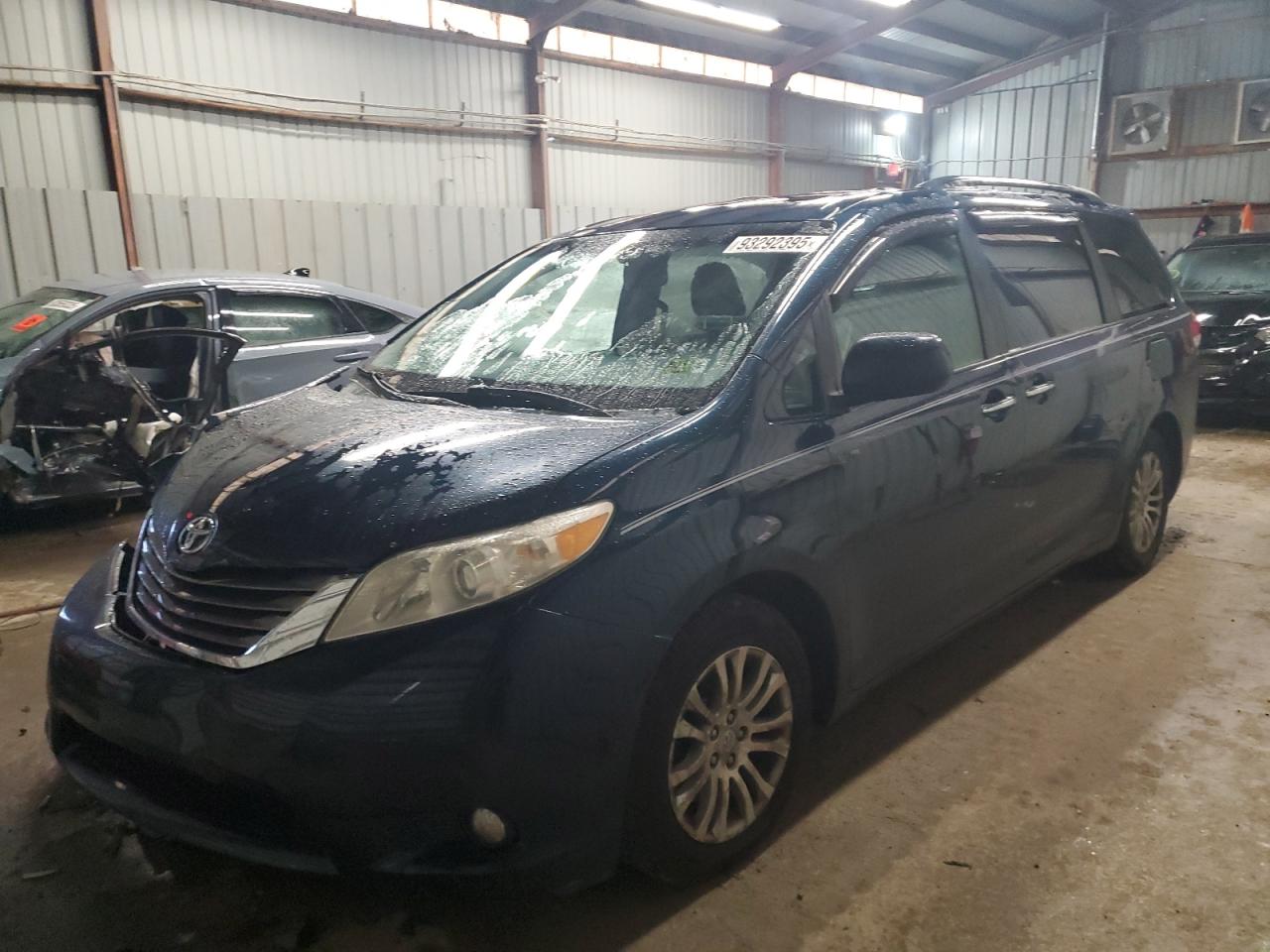 2011 Toyota Sienna Xle