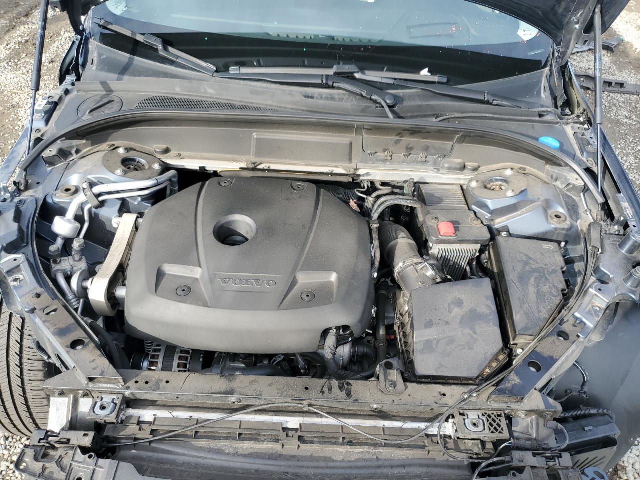 2021 Volvo Xc60 T5 Momentum VIN: YV4102DK8M1861483 Lot: 93274355