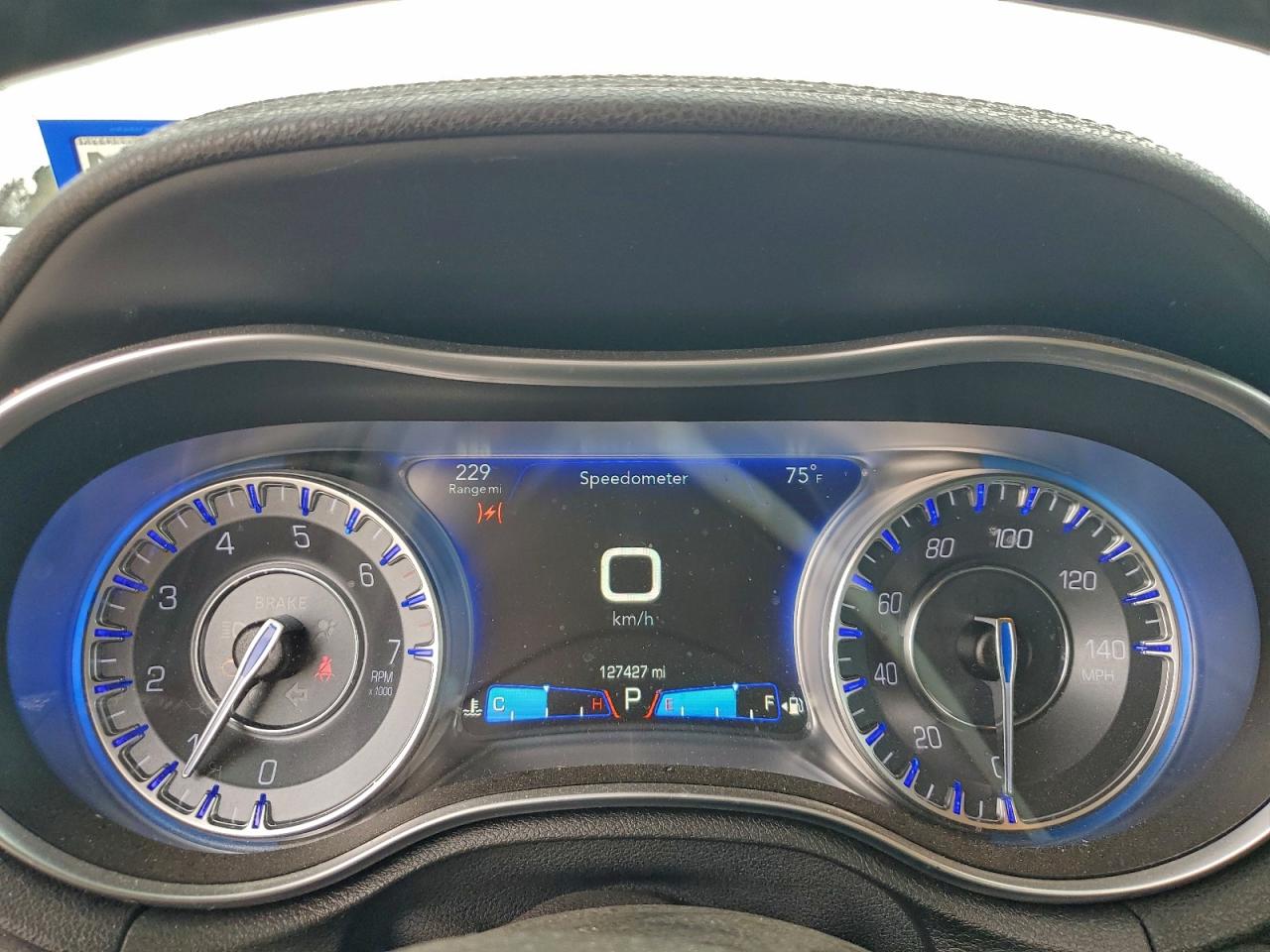 2017 Chrysler 300 Limited VIN: 2C3CCARG8HH617944 Lot: 93768555