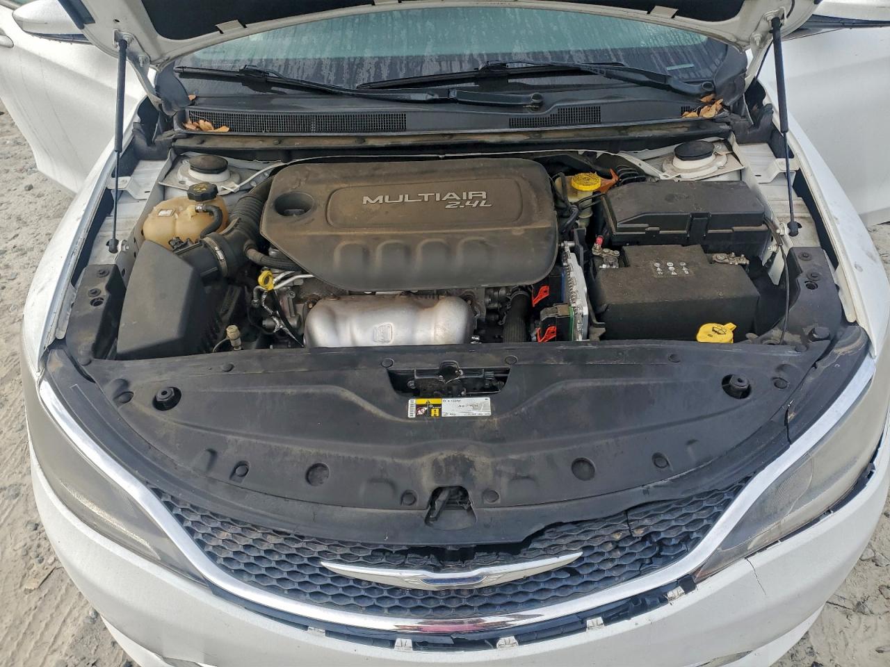 2016 Chrysler 200 Limited VIN: 1C3CCCABXGN125840 Lot: 92128105