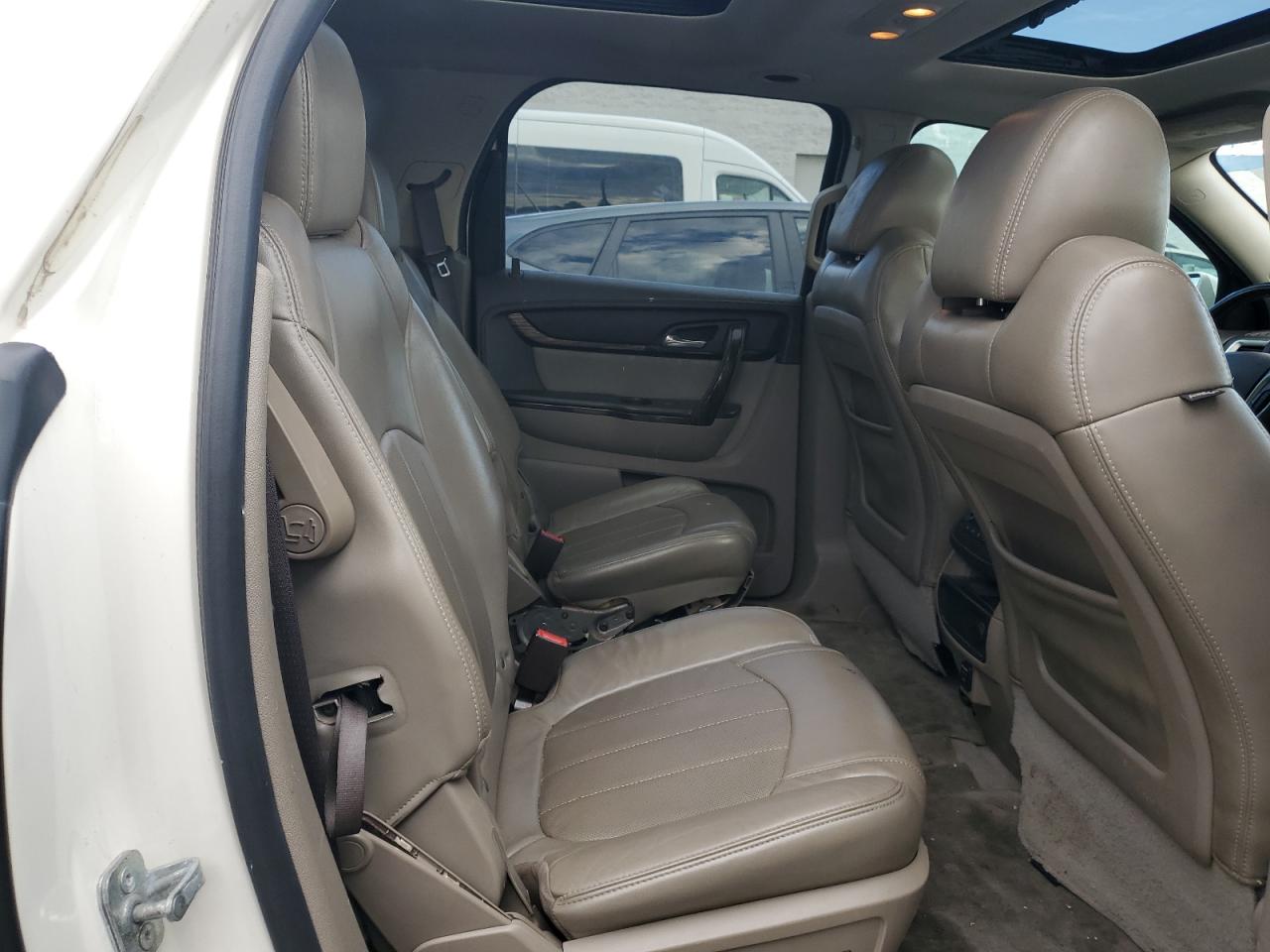 2014 GMC Acadia Denali VIN: 1GKKRTKD8EJ104175 Lot: 93336215