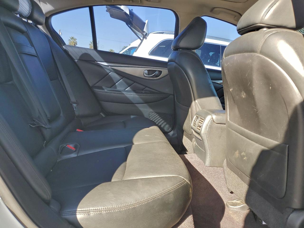 2014 Infiniti Q50 Base VIN: JN1BV7AP1EM683182 Lot: 93884475