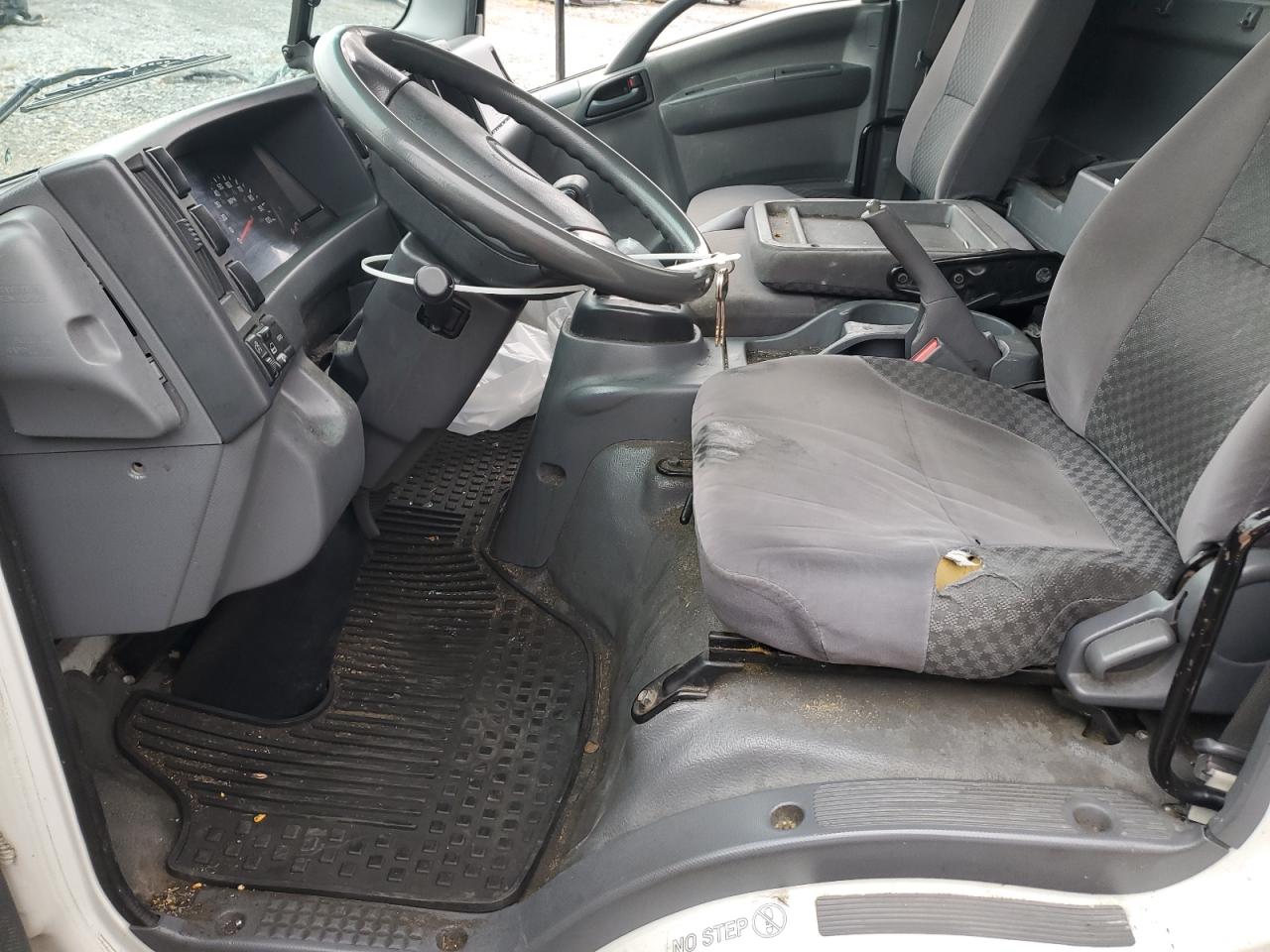 2013 Isuzu Npr Hd VIN: 54DC4W1B3DS801001 Lot: 92471275