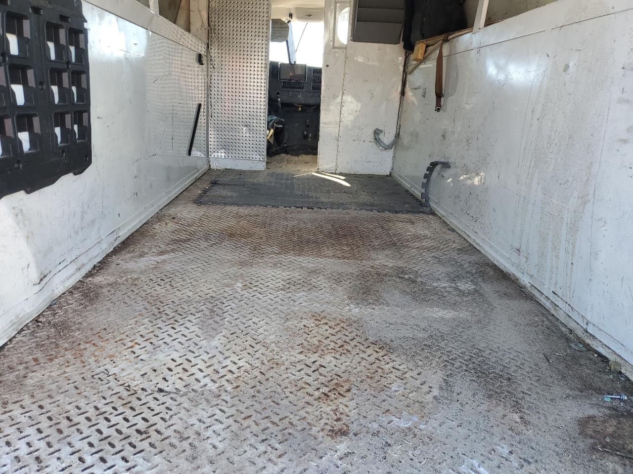 2008 Chevrolet Express G3500 VIN: 1GBHG31K881228936 Lot: 91630345