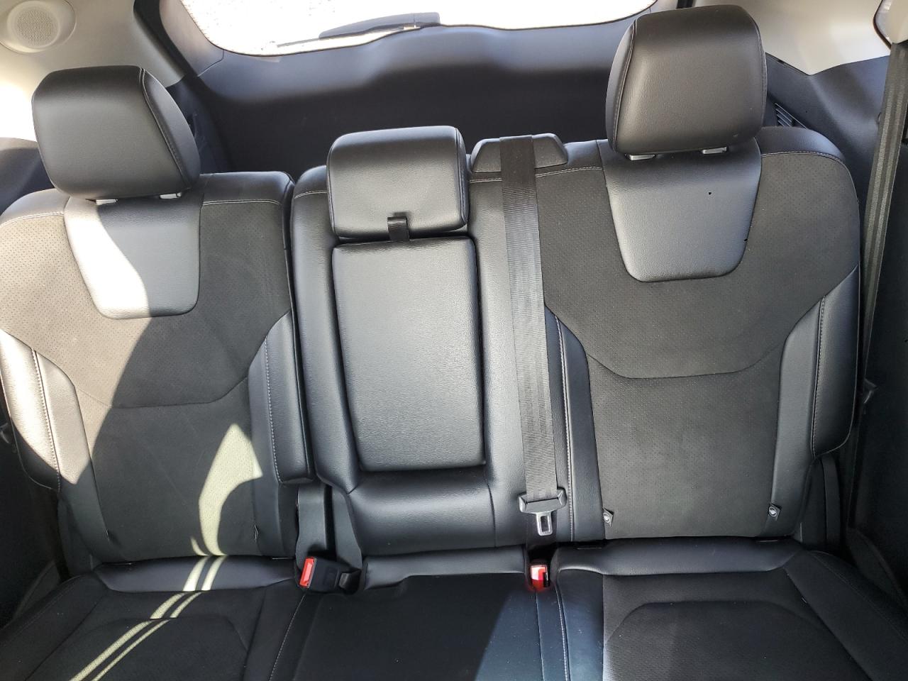 2016 Ford Edge Sport VIN: 2FMPK4AP8GBB88704 Lot: 90655275