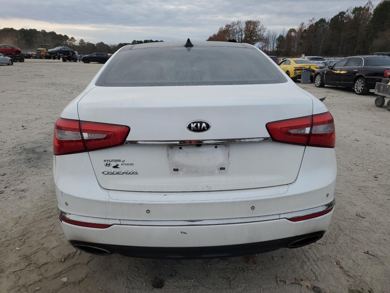2015 Kia Cadenza Premium VIN: KNALN4D76F5173110 Lot: 92395965