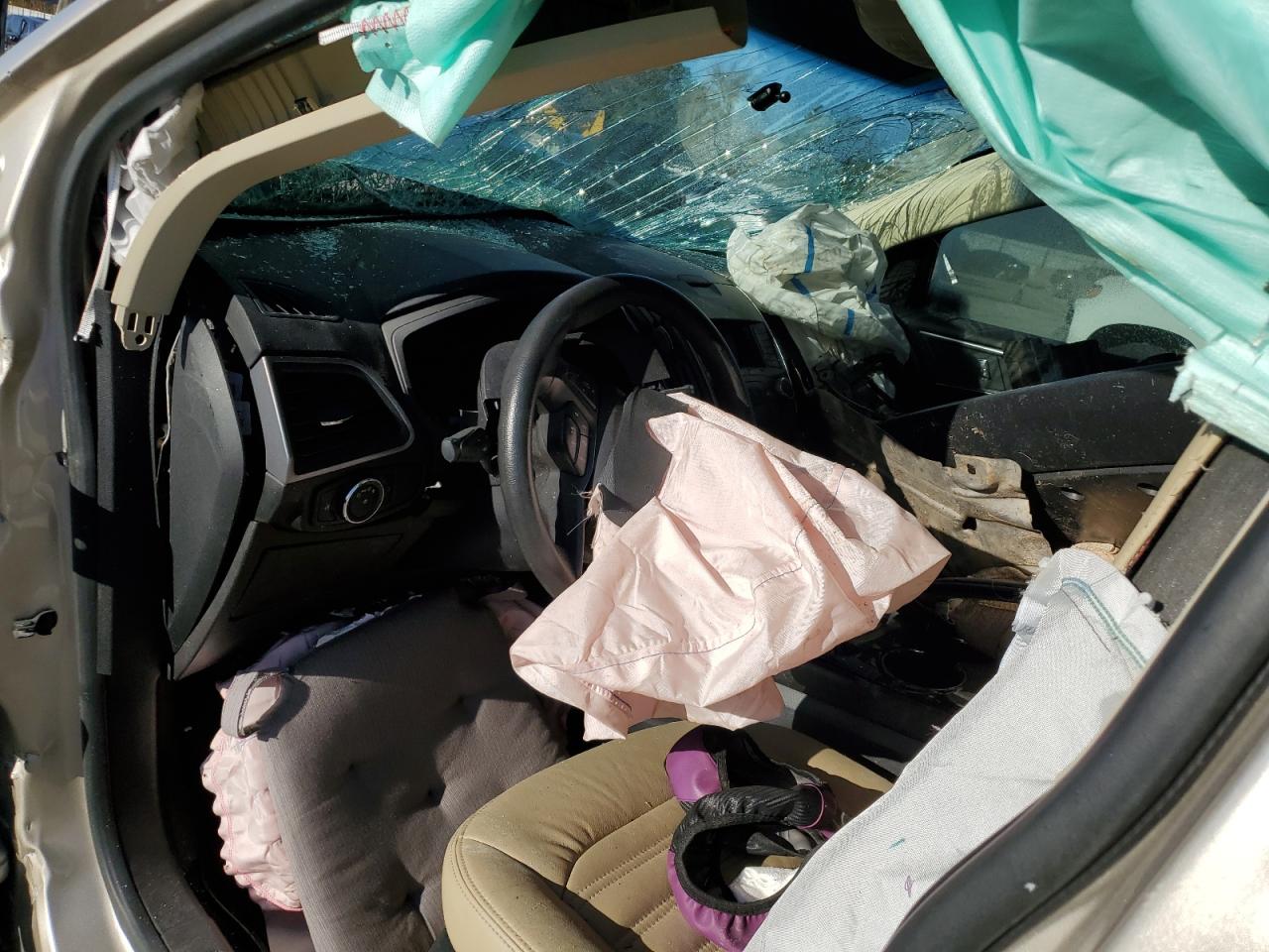 2018 Ford Edge Se VIN: 2FMPK3G90JBB35991 Lot: 90881195