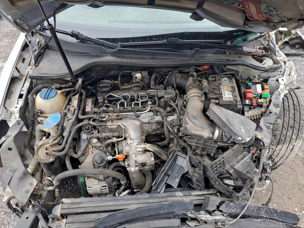 2013 Volkswagen Golf VIN: WVWNM7AJ4DW017168 Lot: 93637265