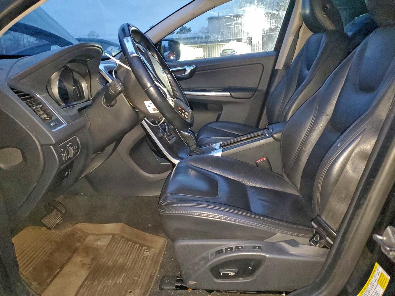 2014 Volvo Xc60 3.2 VIN: YV4940DZ3E2511859 Lot: 93263695