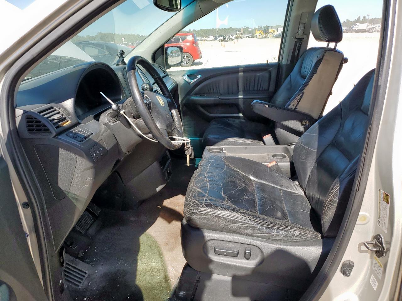 2005 Honda Odyssey Touring VIN: 5FNRL38825B066603 Lot: 92495595