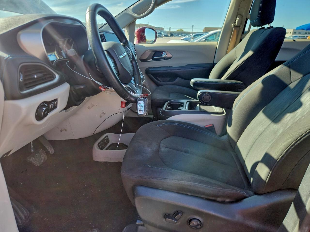 2021 Chrysler Pacifica Touring VIN: 2C4RC1FG9MR556537 Lot: 93988515