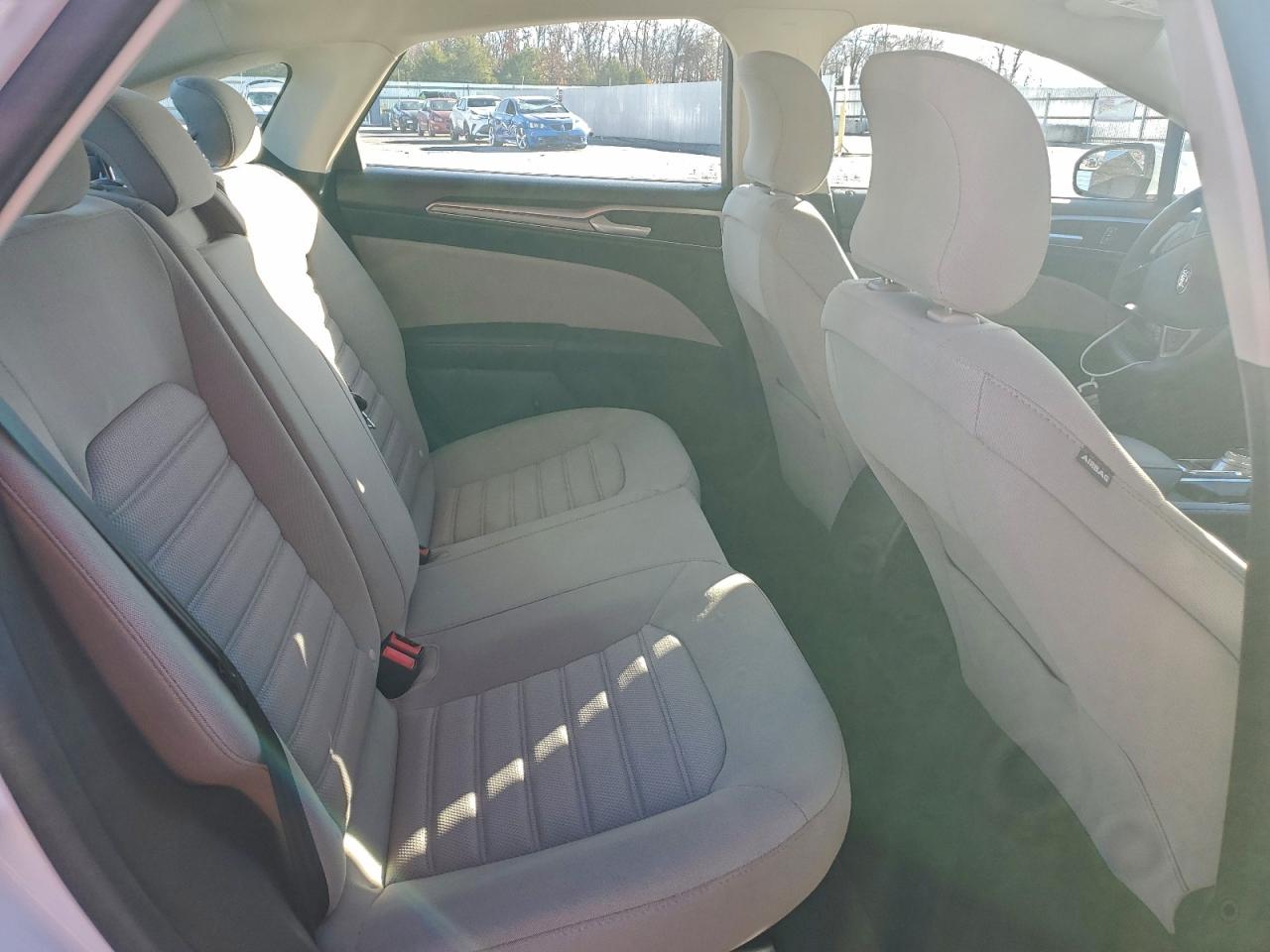 2018 Ford Fusion S Hybrid VIN: 3FA6P0UU8JR100129 Lot: 93633095