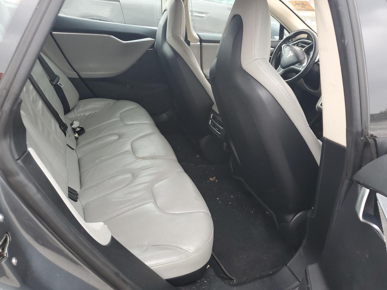 2013 Tesla Model S VIN: 5YJSA1CN8DFP12217 Lot: 93340225