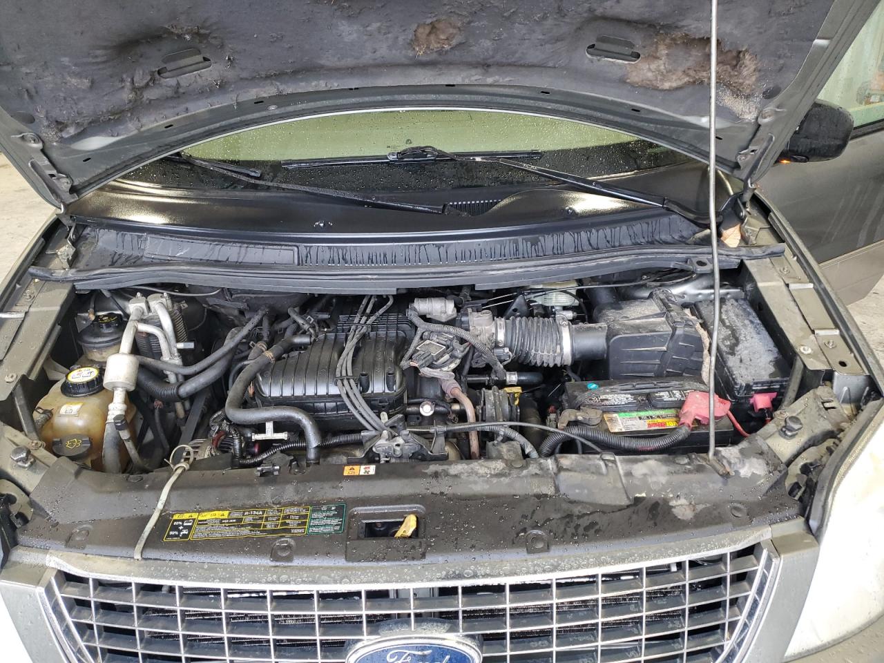 2004 Ford Freestar Limited VIN: 2FMDA58284BA90824 Lot: 93553295