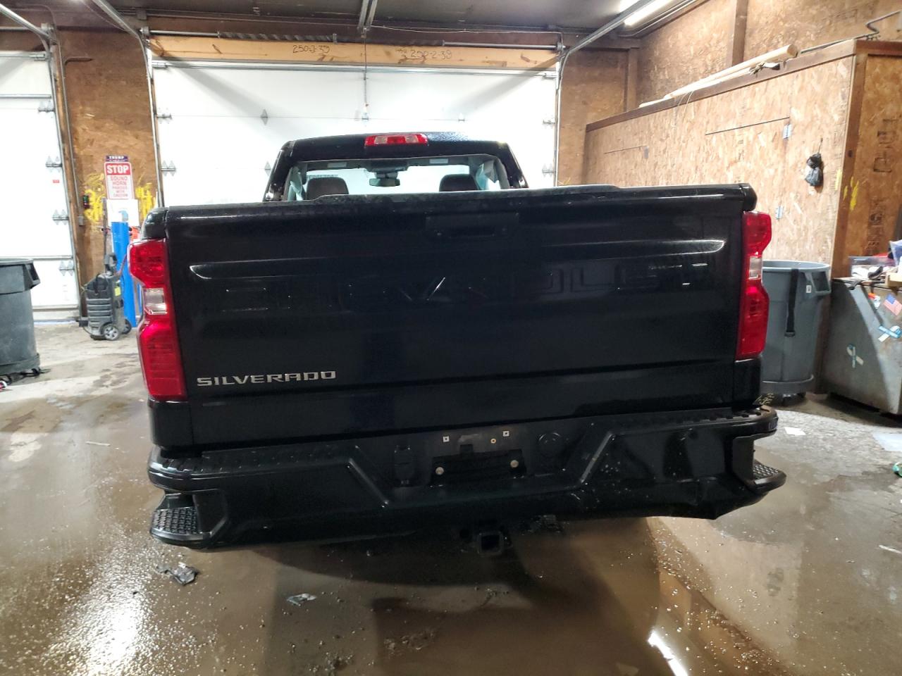 2022 Chevrolet Silverado K1500 VIN: 3GCNDAEK8NG565660 Lot: 93549875