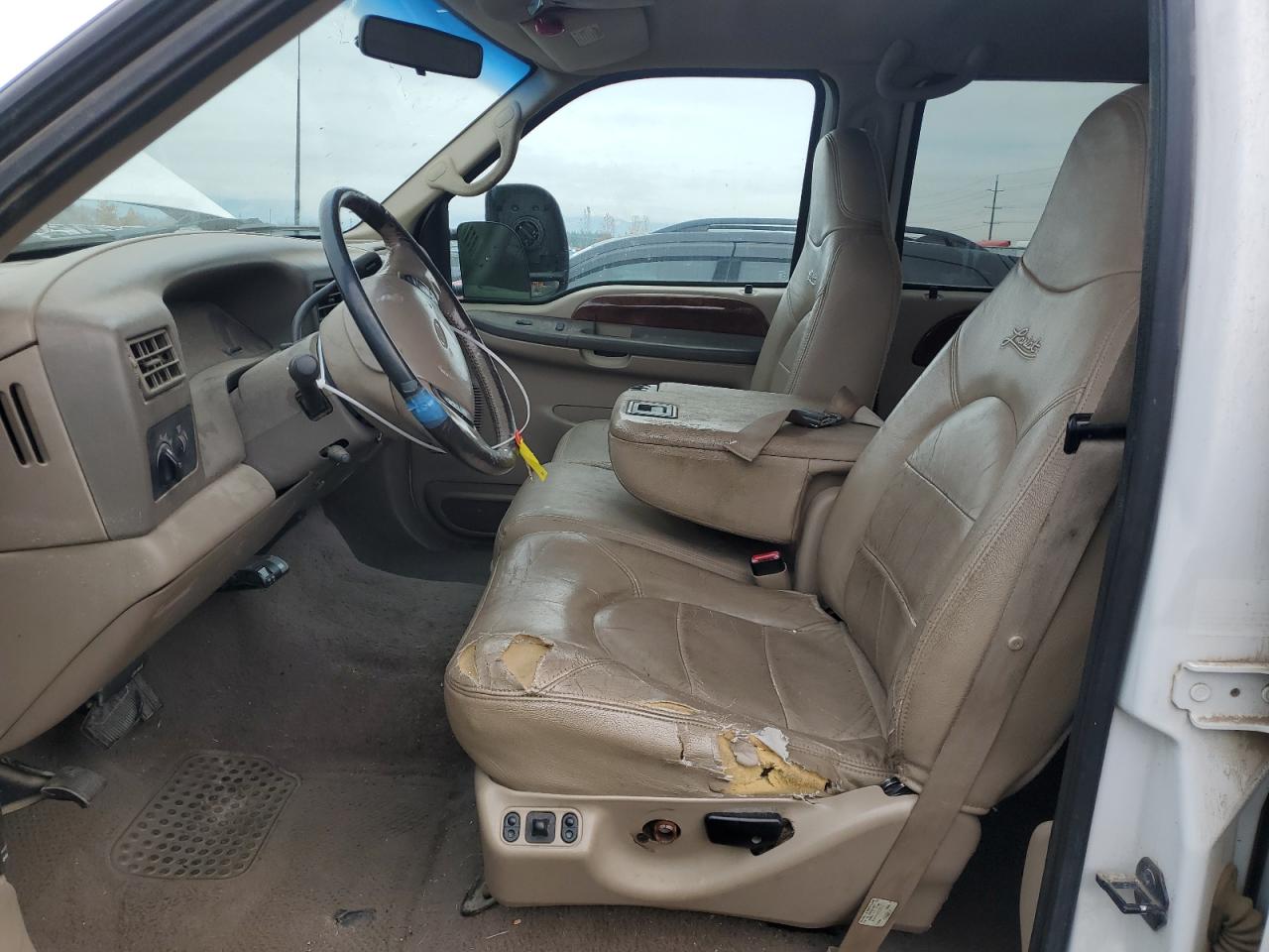 2000 Ford F250 Super Duty VIN: 1FTNW21F4YEC65554 Lot: 92496415