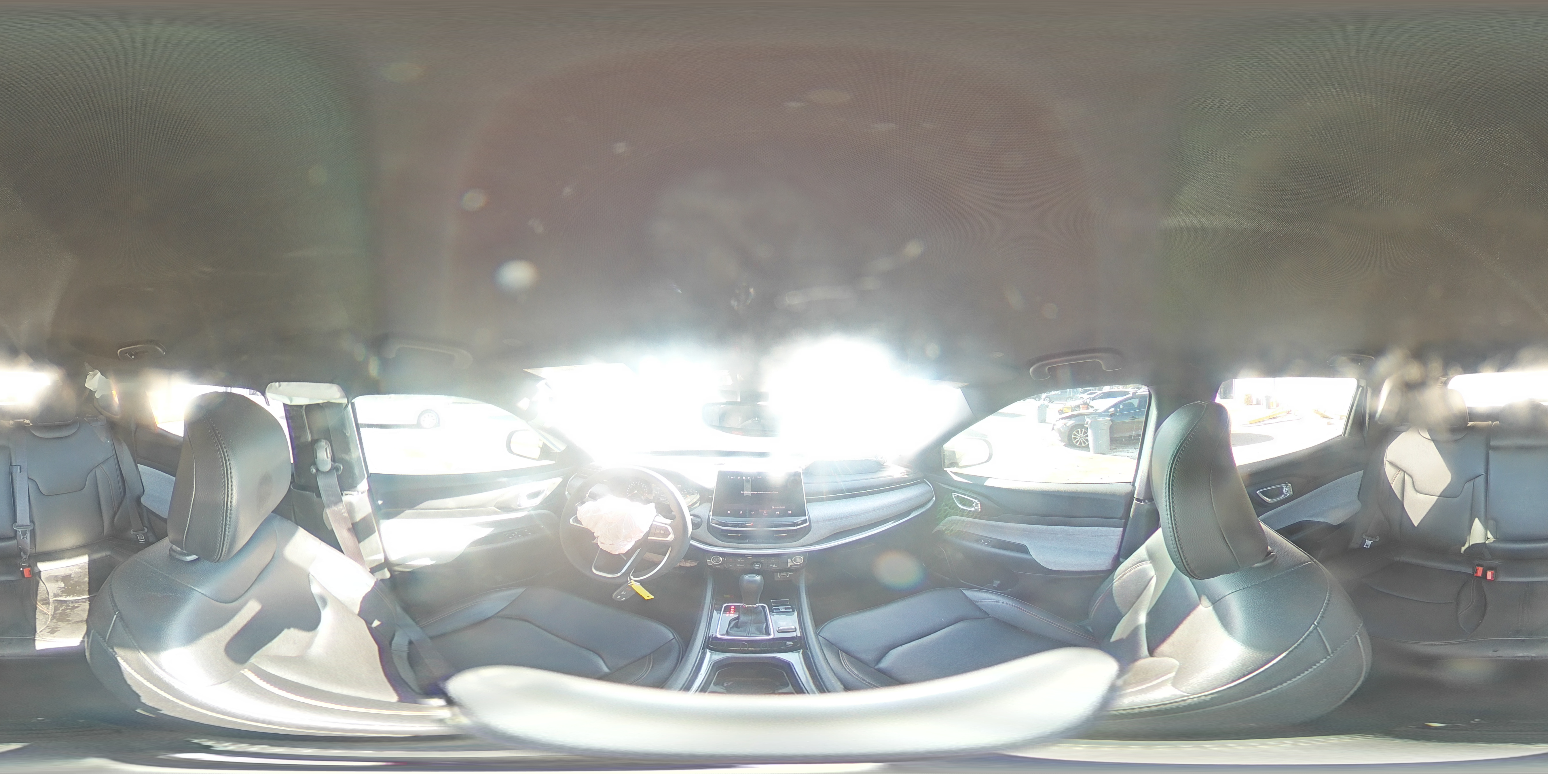 2024 Jeep Compass Latitude Lux VIN: 3C4NJDFN2RT126051 Lot: 92736695