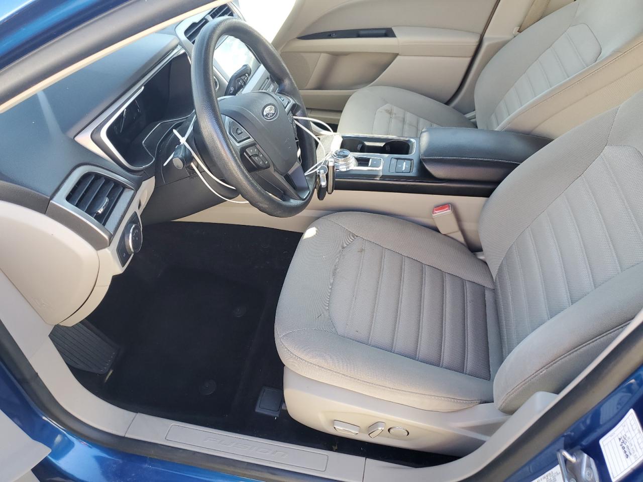 2018 Ford Fusion Se Hybrid VIN: 3FA6P0LU7JR235538 Lot: 92983065