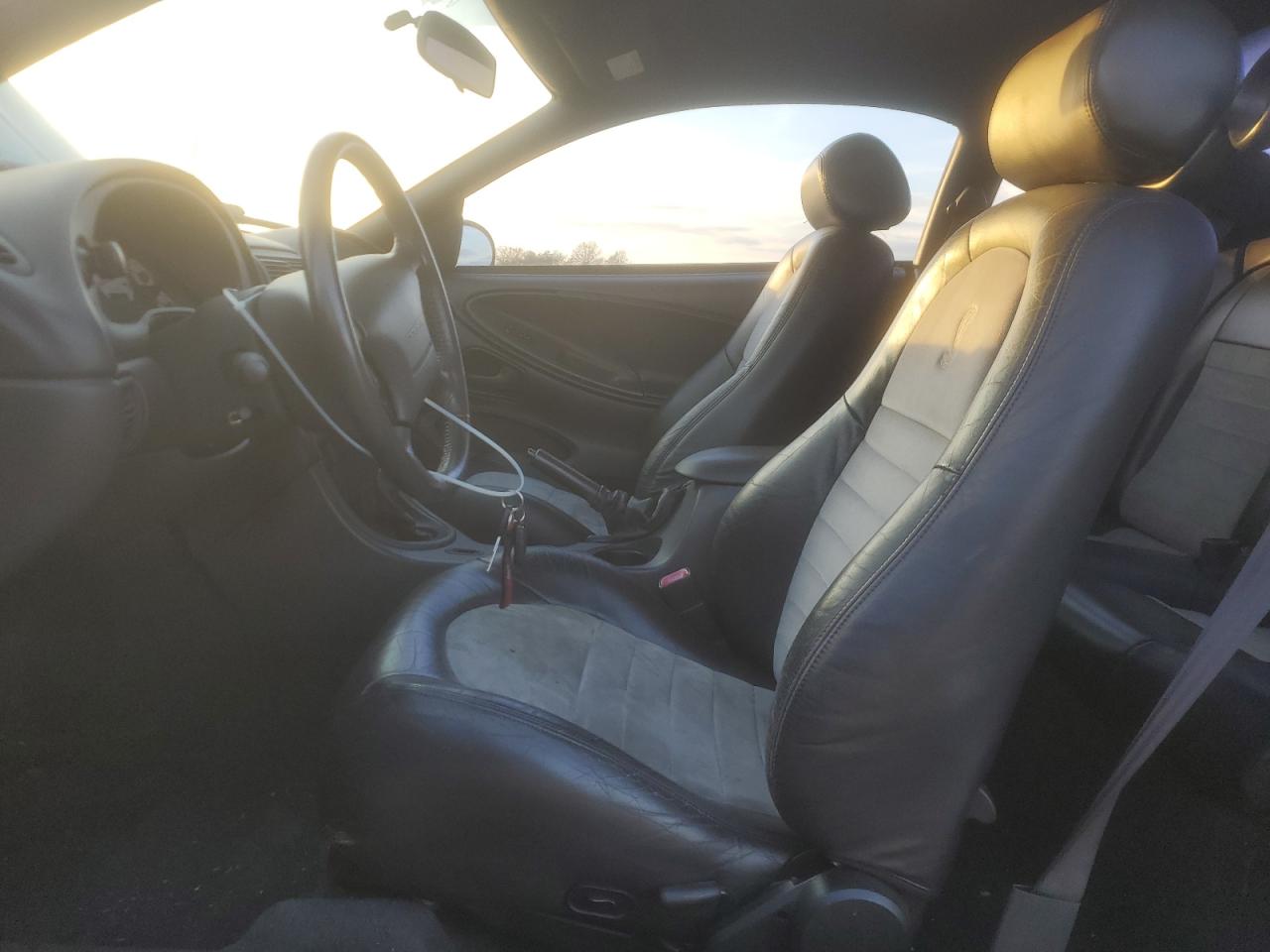 2001 Ford Mustang Cobra Svt VIN: 1FAFP47V51F240812 Lot: 93784215