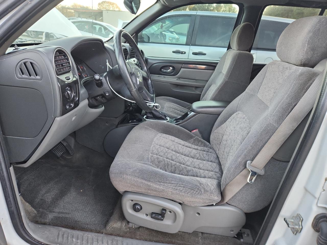 2004 GMC Envoy VIN: 1GKDT13SX42322347 Lot: 92792965