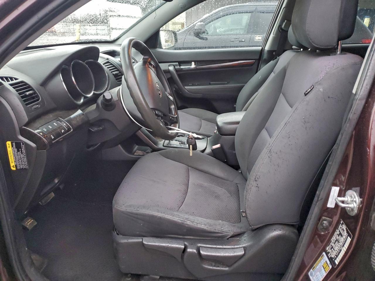 2012 Kia Sorento Base VIN: 5XYKTDA64CG302285 Lot: 94415675