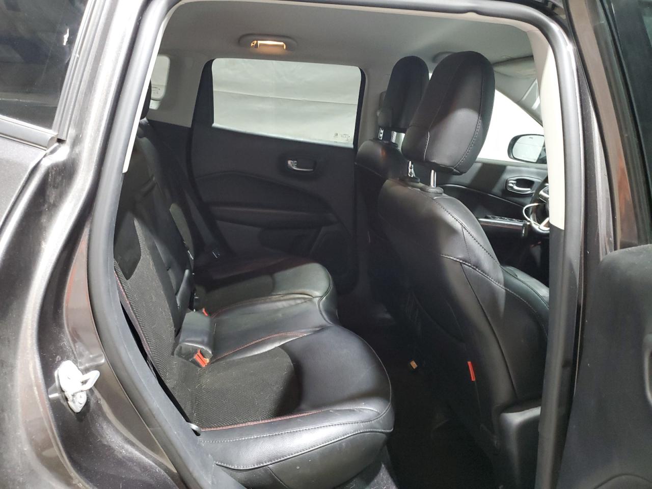 2019 Jeep Compass Trailhawk VIN: 3C4NJDDB6KT650396 Lot: 92683345