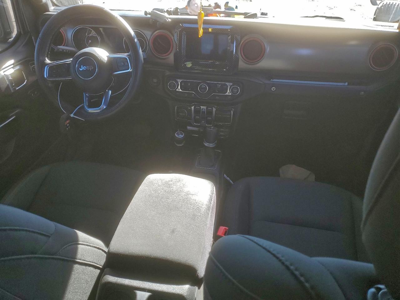 2020 Jeep Gladiator Sport VIN: 1C6JJTAG2LL141693 Lot: 94735805