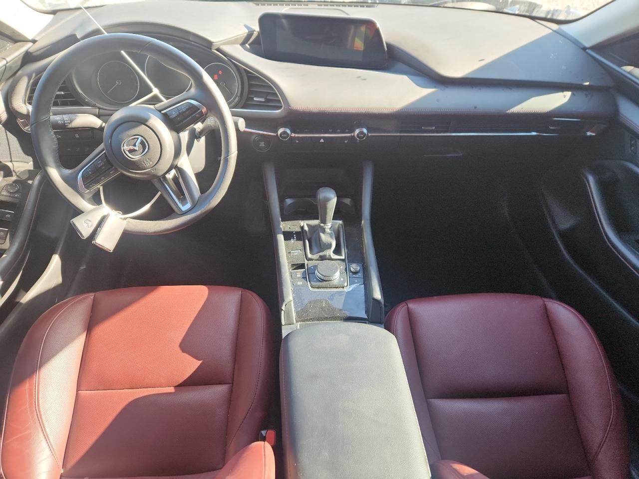 2024 Mazda 3 Preferred VIN: 3MZBPBCM4RM412654 Lot: 92630065