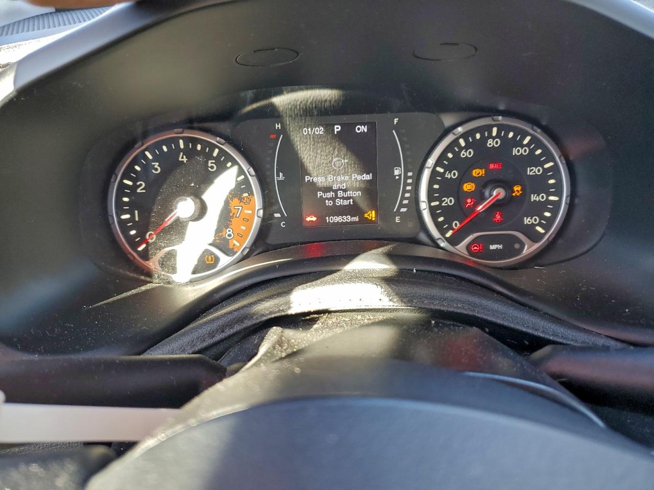 2017 Jeep Renegade Latitude VIN: ZACCJABBXHPG02988 Lot: 94038025