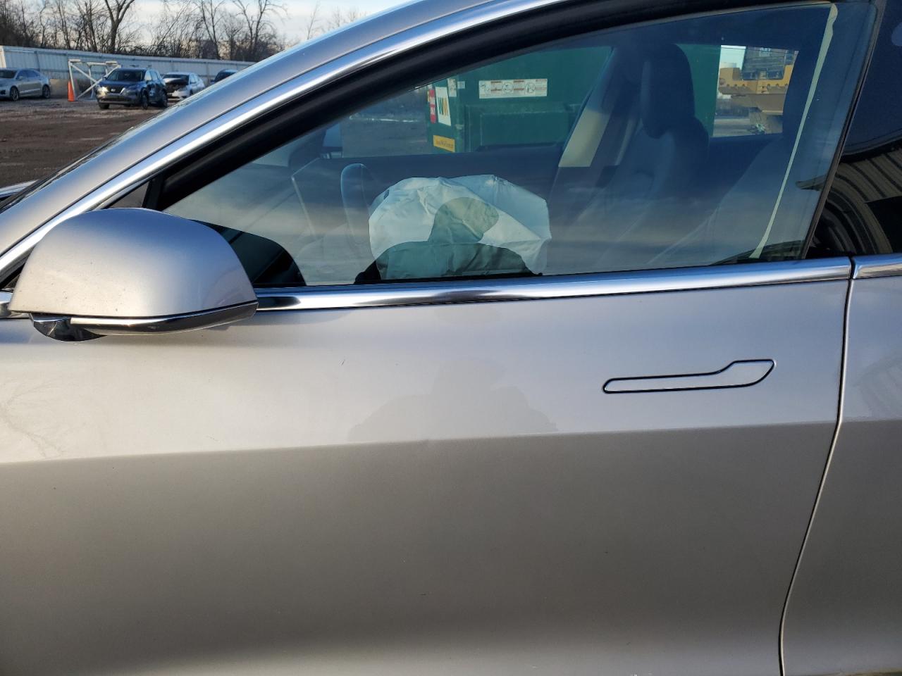 2018 Tesla Model 3 VIN: 5YJ3E1EB8JF091083 Lot: 92984915