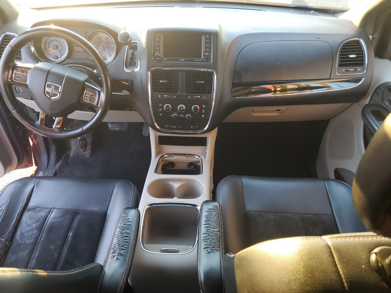 2017 Dodge Grand Caravan Sxt VIN: 2C4RDGCG4HR851734 Lot: 91590405