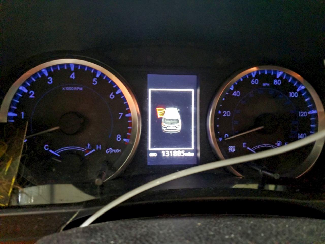 2018 Toyota Highlander Le VIN: 5TDBZRFH3JS856021 Lot: 93599095