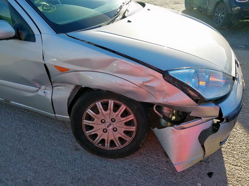 2002 FORD FOCUS FLIG