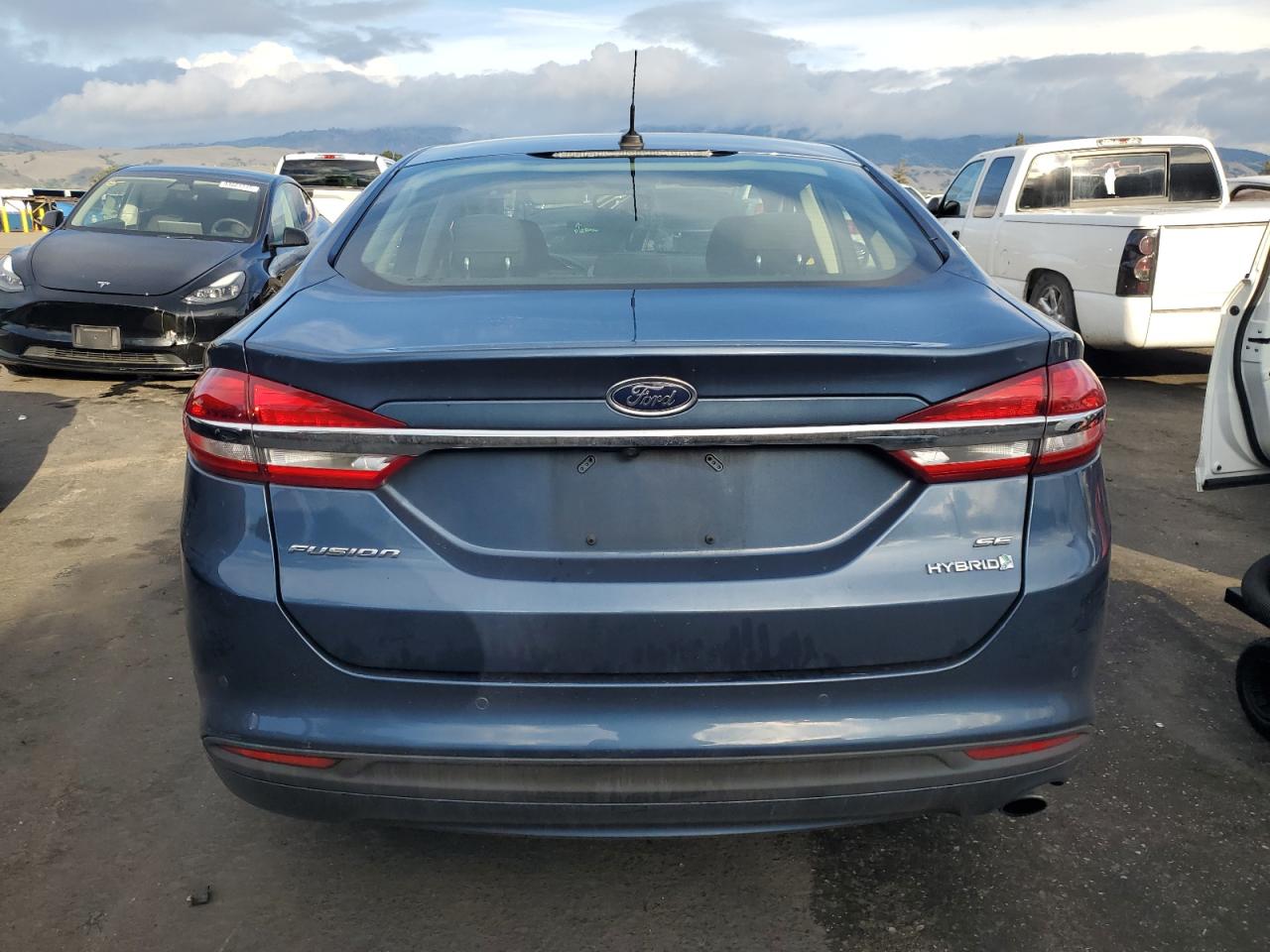 2018 Ford Fusion Se Hybrid VIN: 3FA6P0LU4JR277729 Lot: 93525985