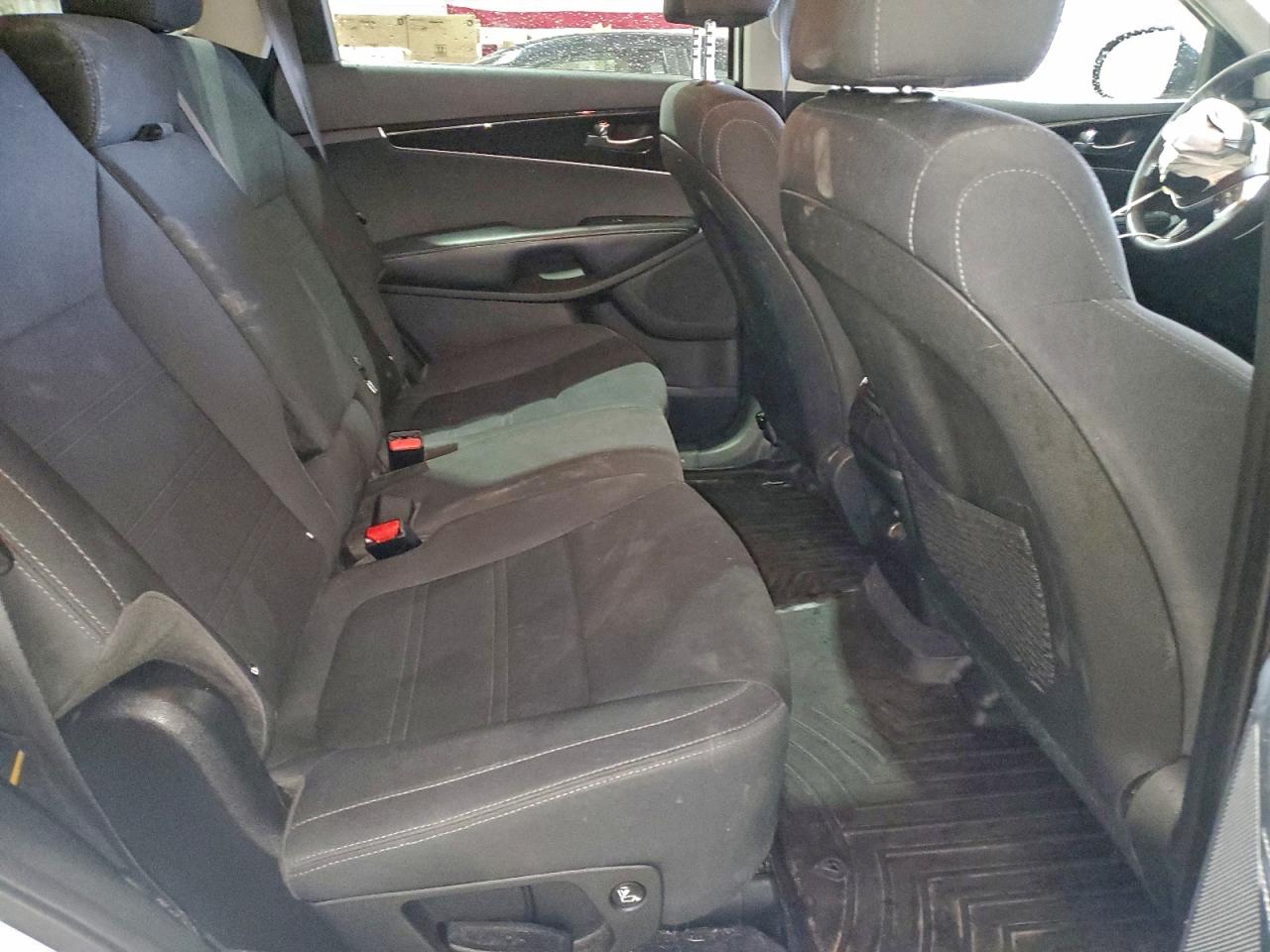 2020 Kia Sorento L VIN: 5XYPG4A33LG698628 Lot: 94193005