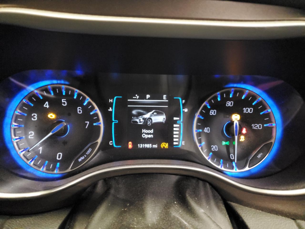 2017 Chrysler Pacifica Touring L VIN: 2C4RC1BG8HR752285 Lot: 92273785