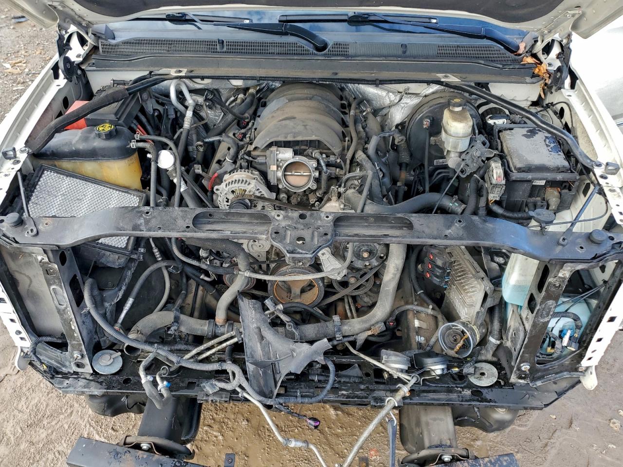 2015 GMC Yukon Xl Denali VIN: 1GKS2JKJ4FR310241 Lot: 93711355