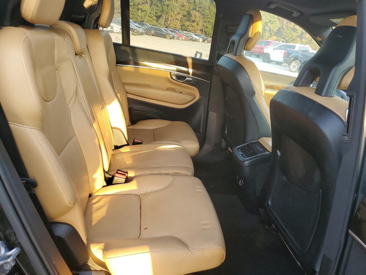 2018 Volvo Xc90 T6 VIN: YV4A22PK8J1325313 Lot: 93363945